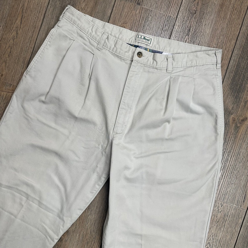 L.L. Bean Vintage Flannel Lined Chino Pants 34x30 Khaki Tan Pleated USA Made